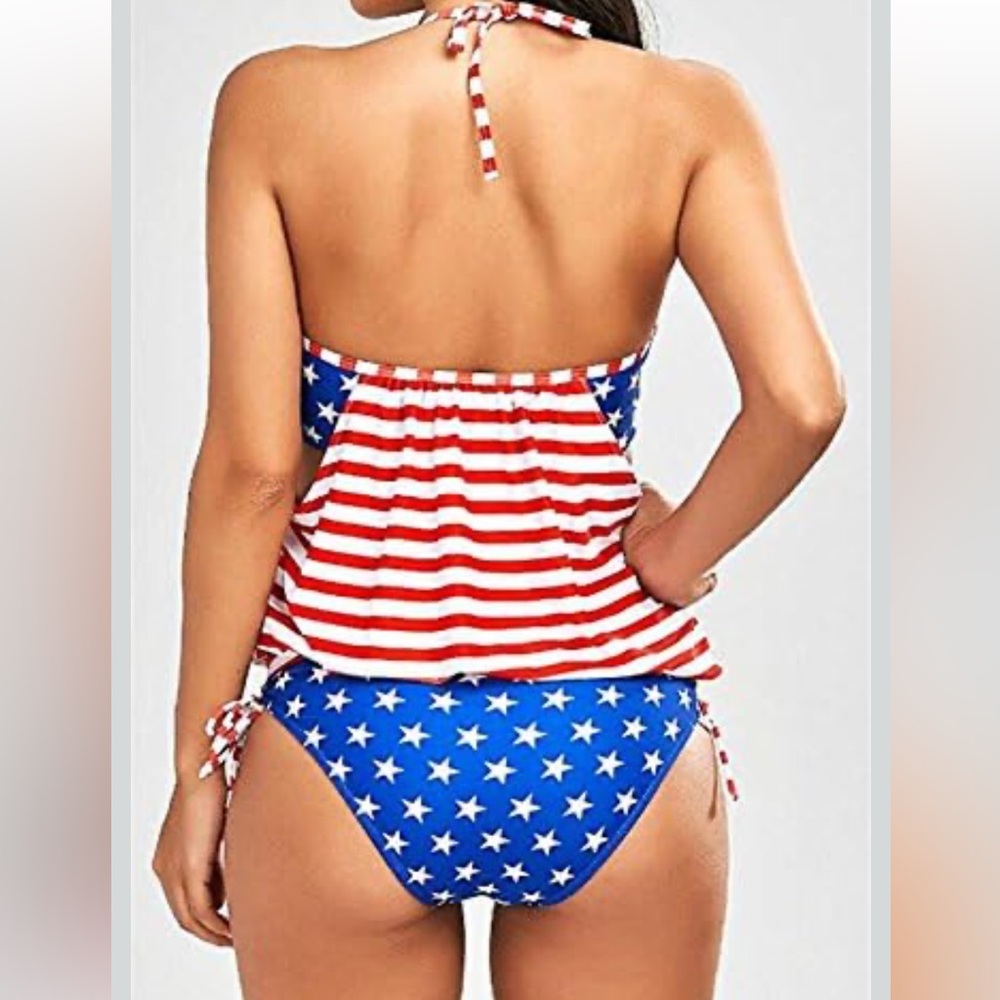 🚘Red and Blue Star-Striped Swimsuit NWOT 2 piece swim suits American flag design - Picture 4 of 13